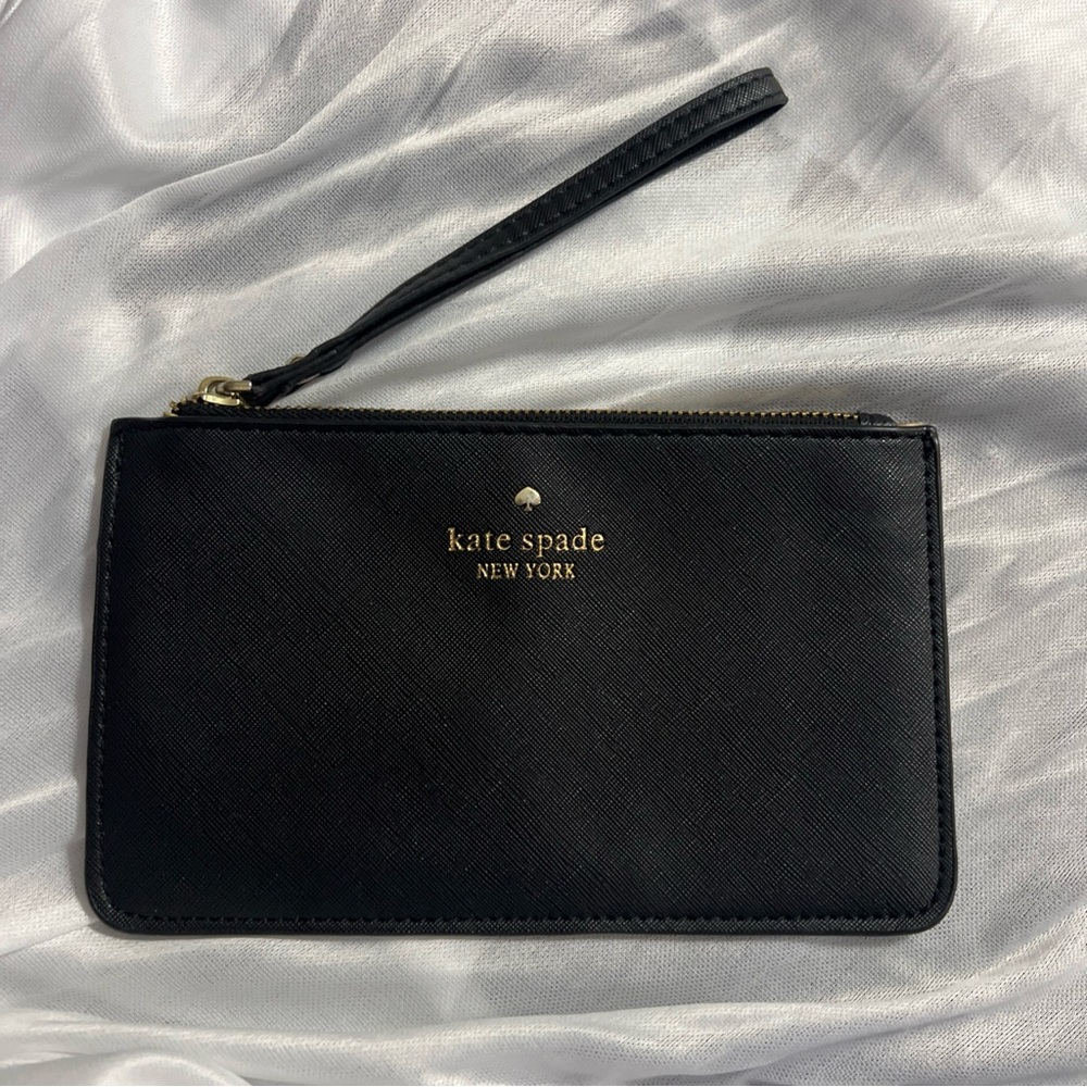 New Kate Spade New York 8x5 Wristlet Wallet Crosscut Black Leather Gold Hardware